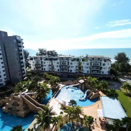 Nature Home 2 - Swiss Garden Resort Residences Beachfront Villa กวนตัน ภายนอก รูปภาพ