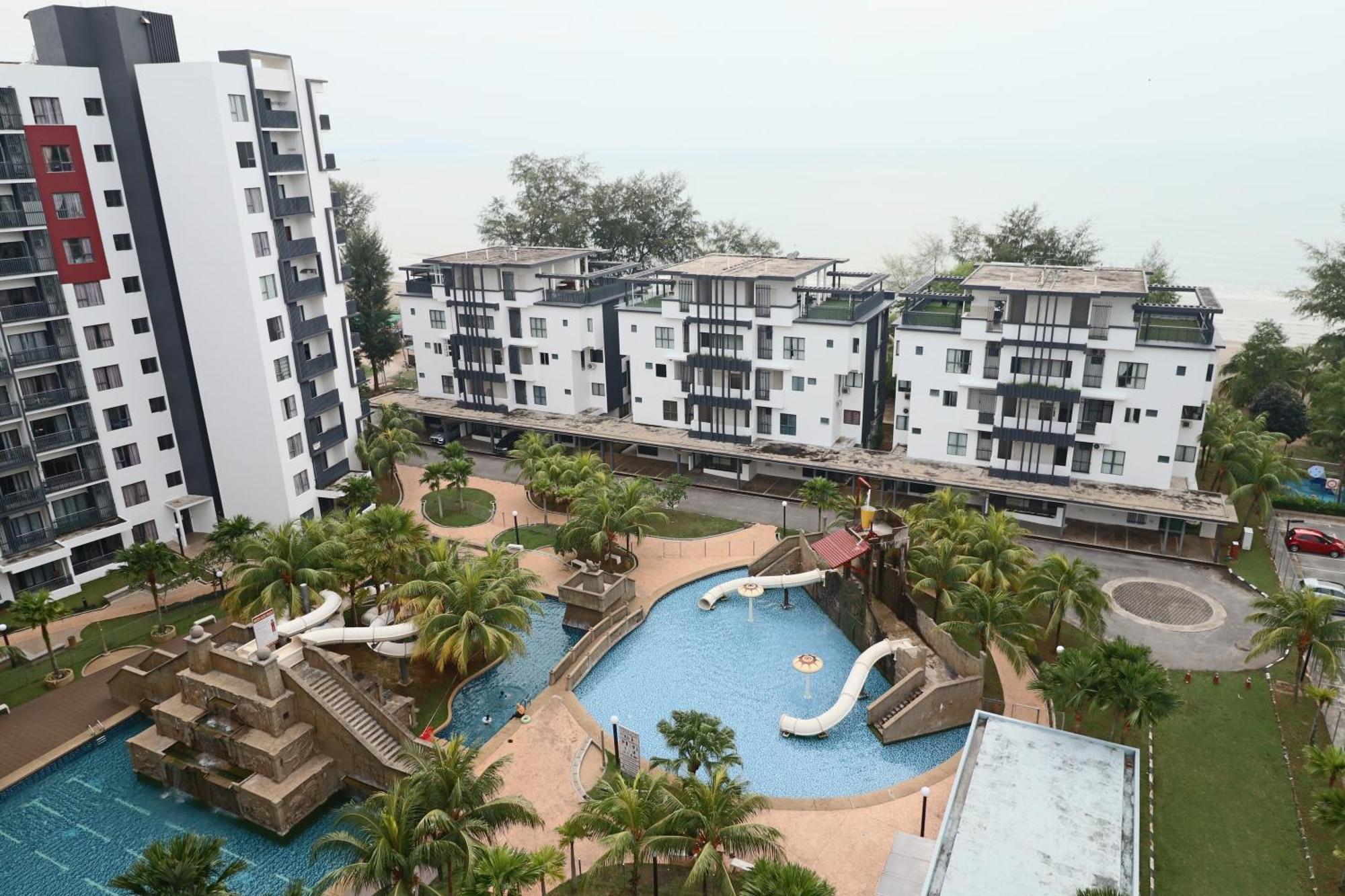 Nature Home 2 - Swiss Garden Resort Residences Beachfront Villa กวนตัน ภายนอก รูปภาพ